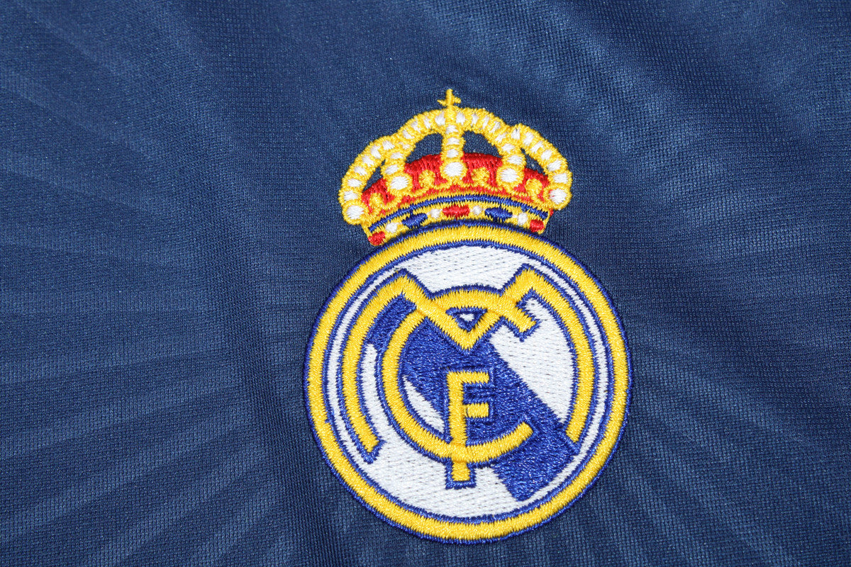 Camisa Real Madrid Away 10/11 - Versão Retrô "Cristiano Ronaldo" Nº 7
