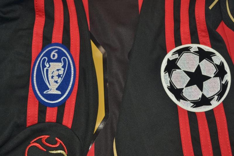 Camisa Retrô Milan Home UCL Versão 06/07 "Kaká" N°.22