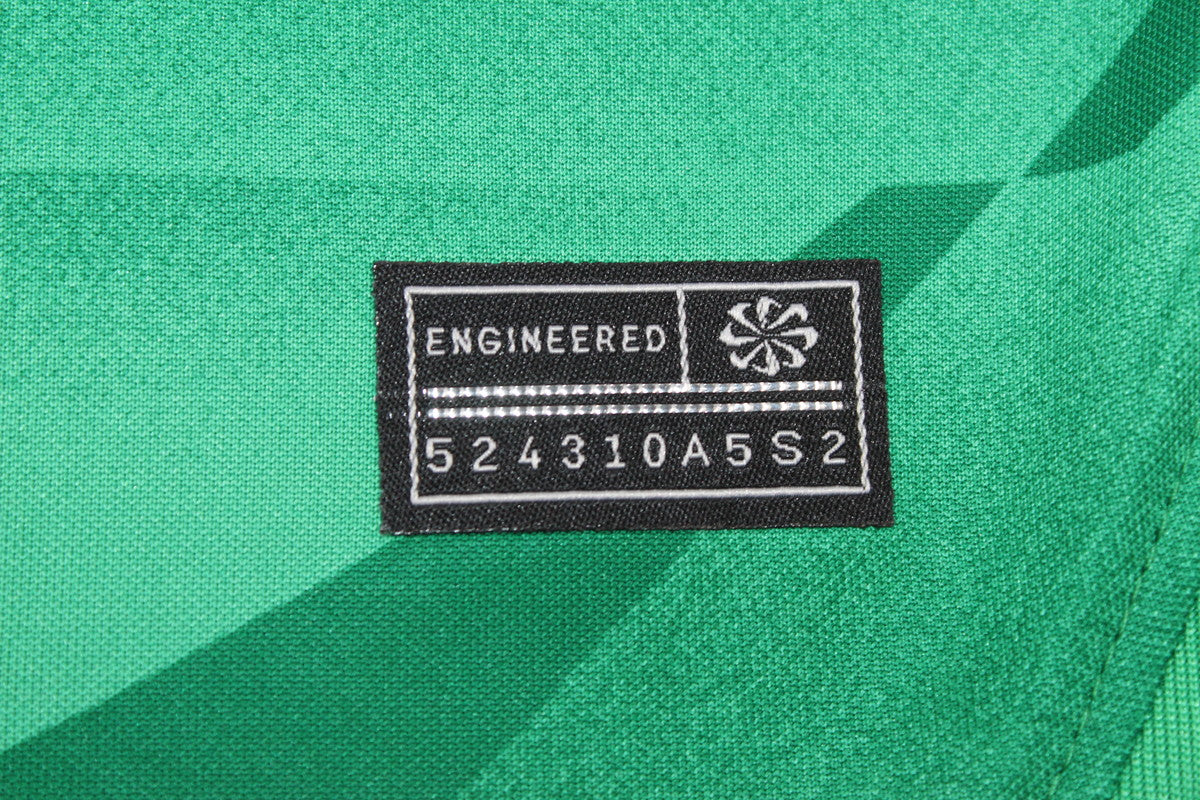 Camisa Liverpool Third Away 23/24 - Versão Retrô