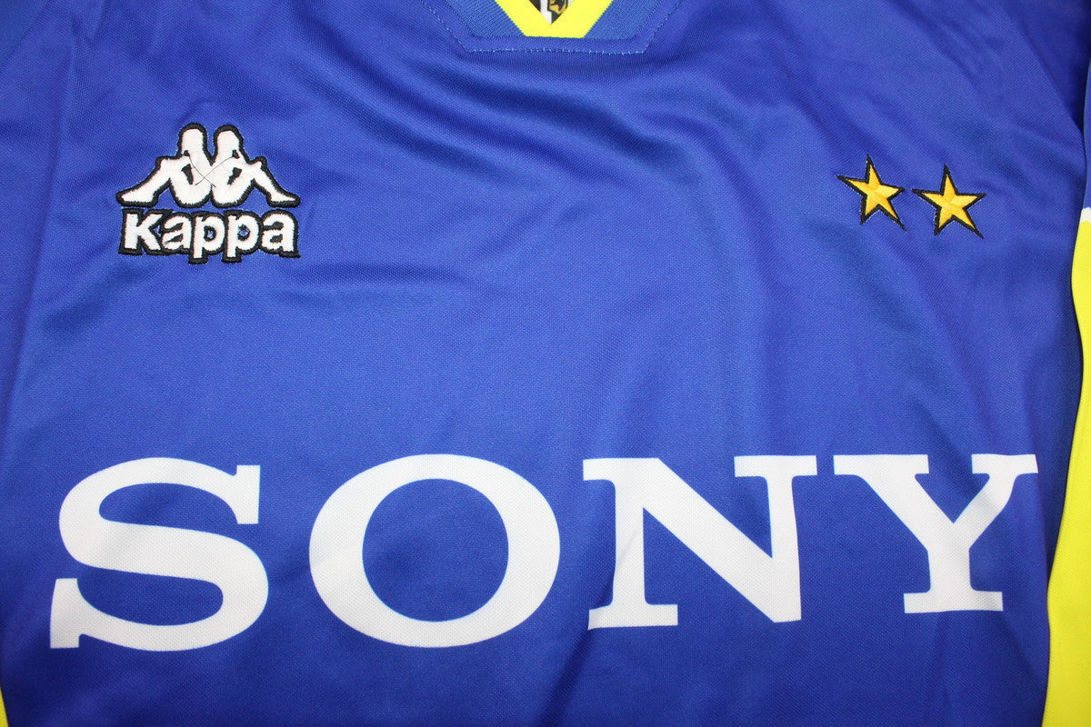 Camisa Juventus Manga Longa Away 96/97 - Versão Retrô