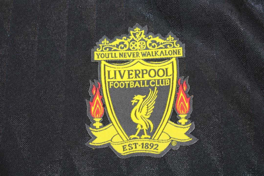 Camisa Liverpool Third Away 10/11 - Versão Retrô "Gerrard" Nº 8