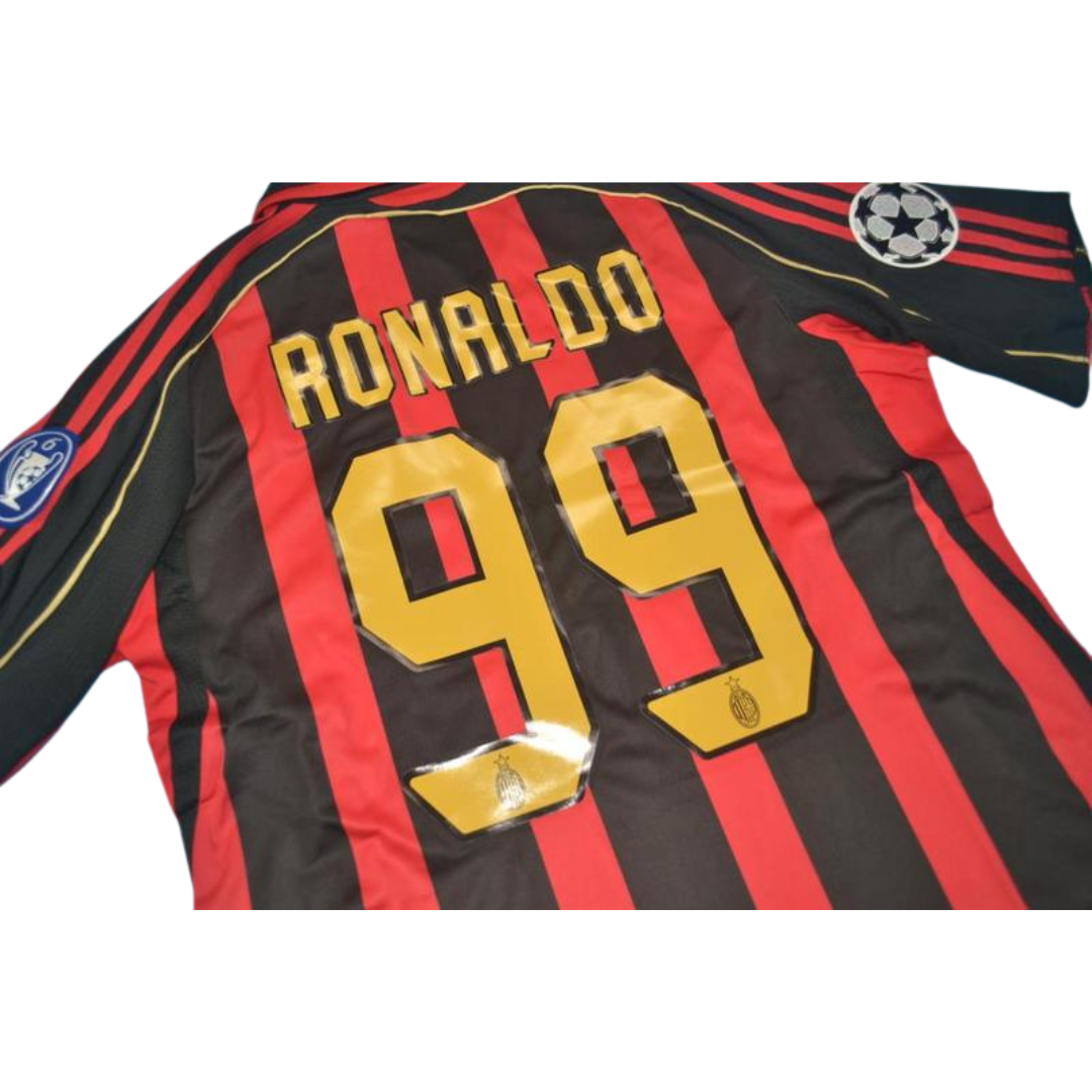 Camisa Retrô Milan Home UCL Versão 06/07 "Ronaldo" N°.99