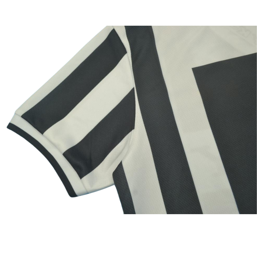 Camisa Retrô Juventus Home 96/97