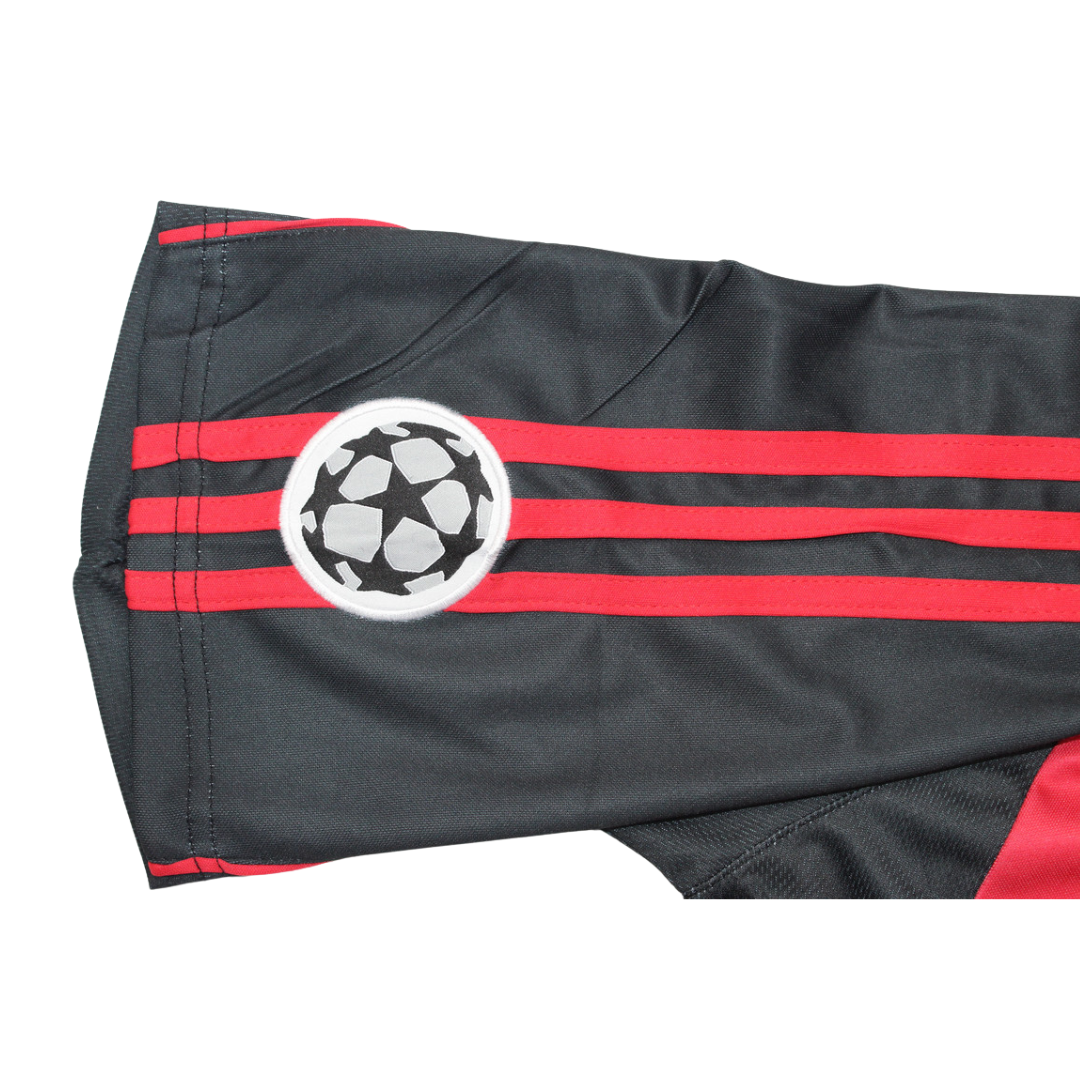 Camisa Retrô Milan Home UCL Versão 00/01