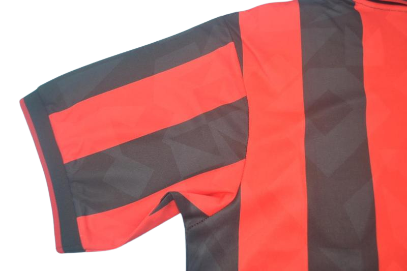 Camisa Retrô Milan Home 93/94 "Van Basten" N°.9