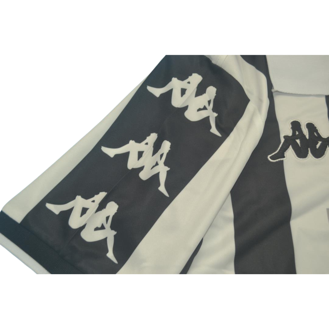 Camisa Retrô Juventus Home 99/00 "Zidane" N°.21