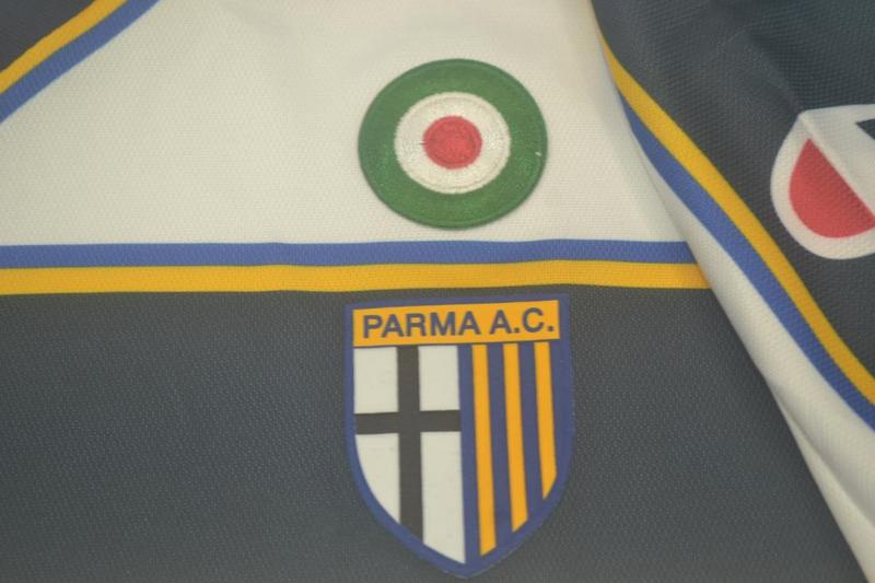 Camisa Retrô Parma Away  02/03 "Adriano" N°.9