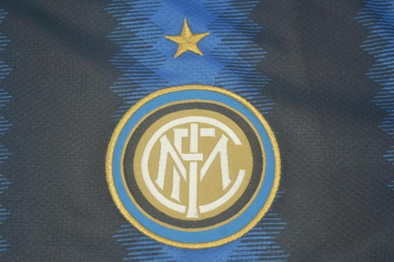 Camisa Retrô Inter de Milão Home Camisa Retrô  Word Cup Versão 10/11