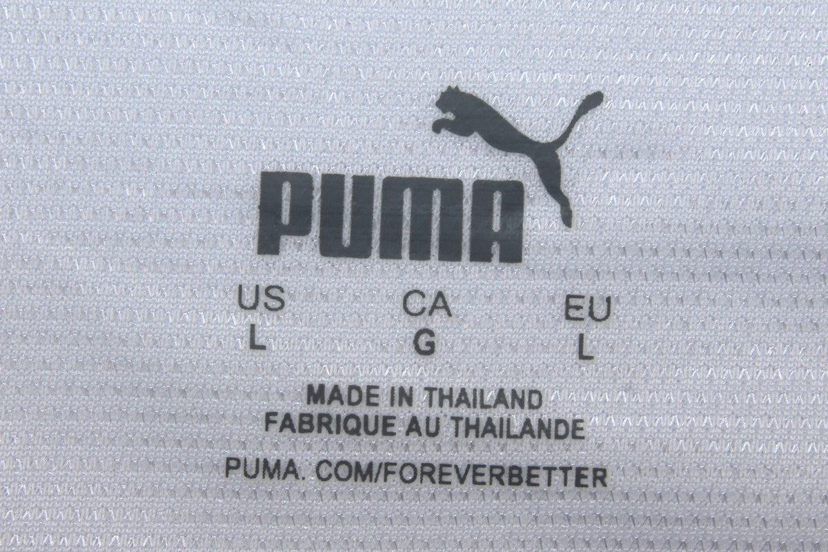 Camisa Retrô VfB Stuttgart Home 06/07 "Connor" N°.44