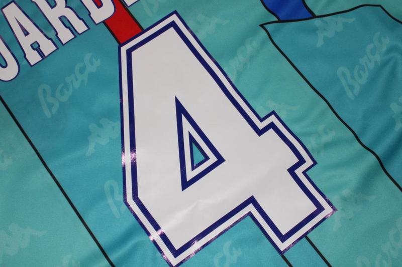 Camisa Barcelona Away 96/97 - Versão Retrô "Guardiola" Nº 4