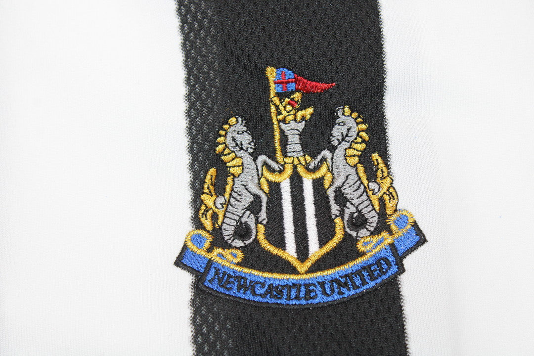 Camisa Newcastle United Manga Longa Home 03/05 - Versão Retrô