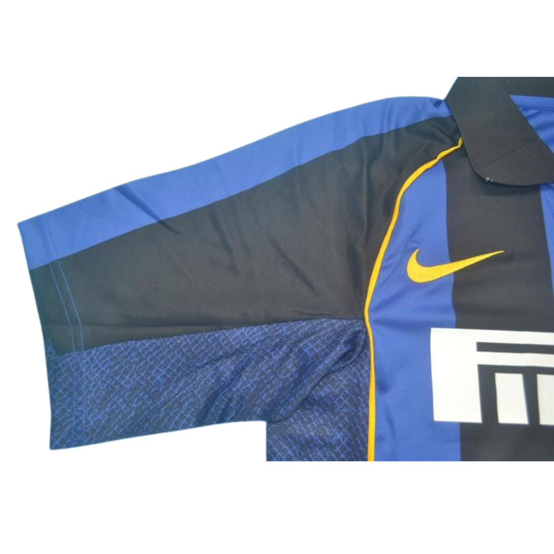 Camisa Retrô Inter de Milão Home 01/02 "Adriano" N°.10