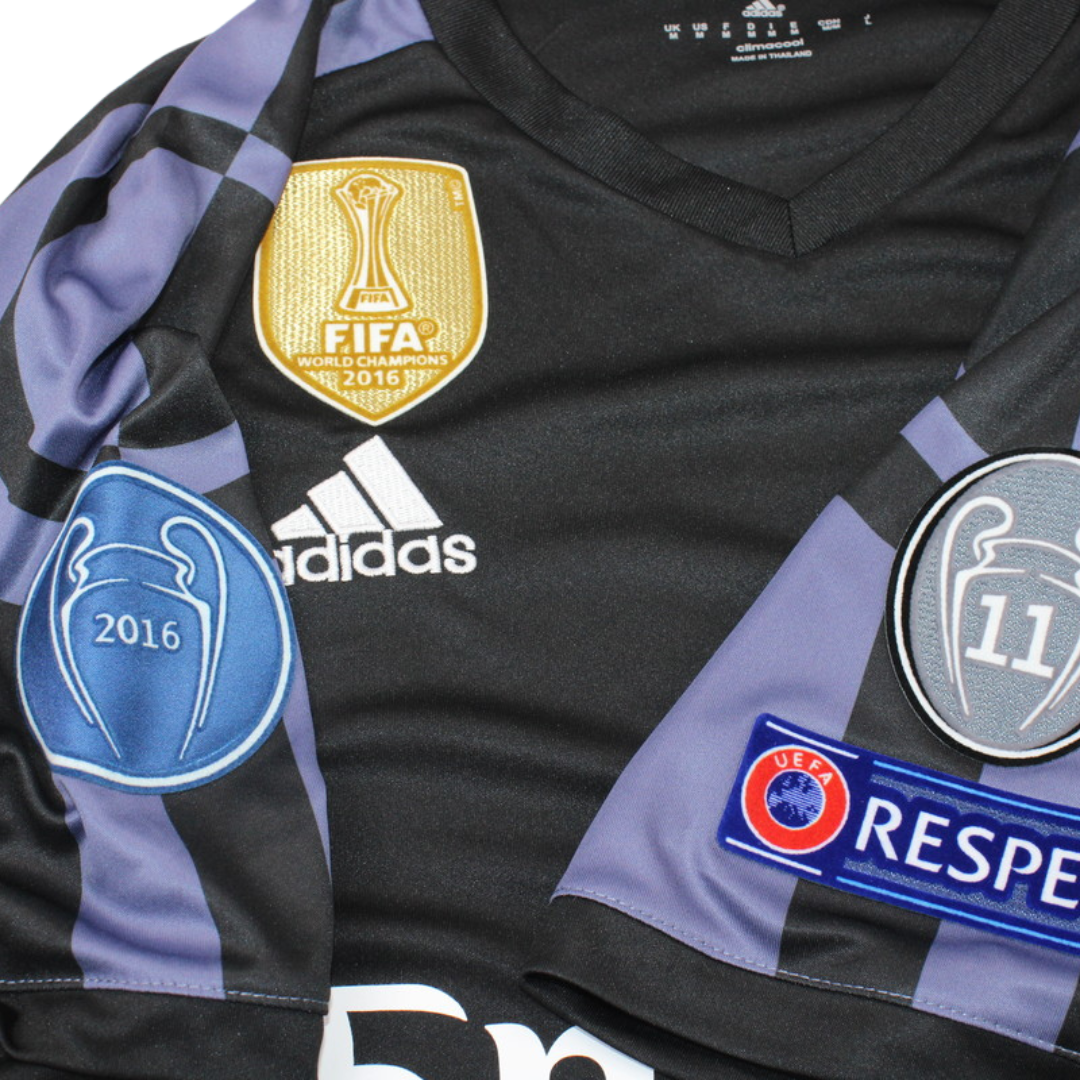 Camisa Real Madrid Away 16/17 - Versão Retrô "Isco" Nº 22