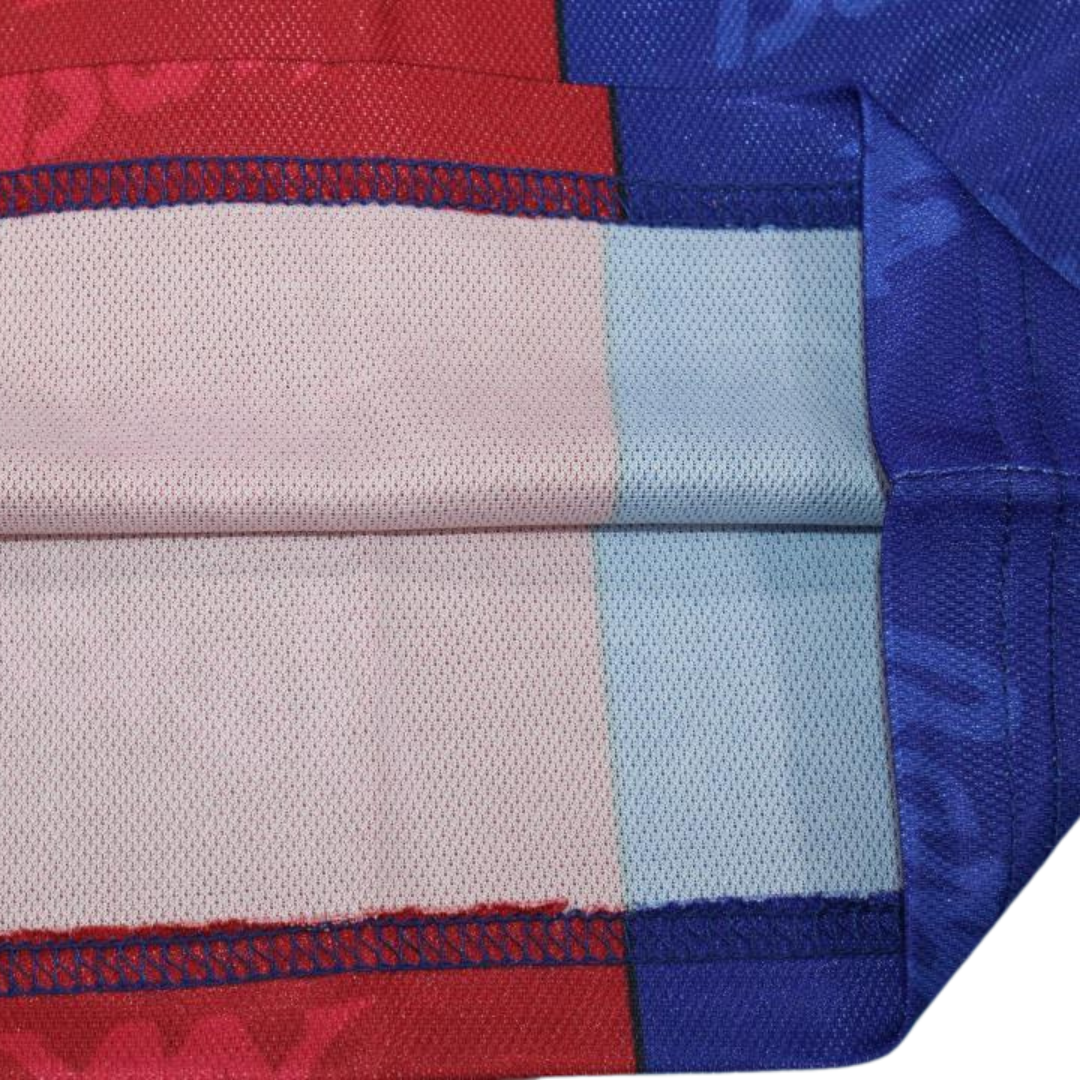 Camisa Barcelona Home 96/97 - Versão Retrô "Stoichkov" Nº 8