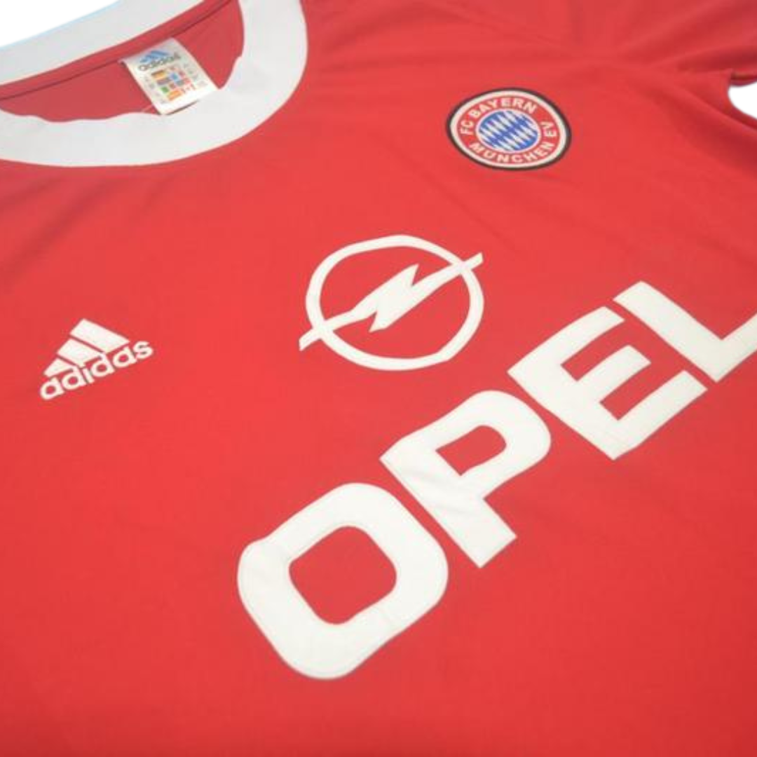 Camisa Bayern de Munique Home 00/01 - Versão Retrô "Effenberg" N° 11