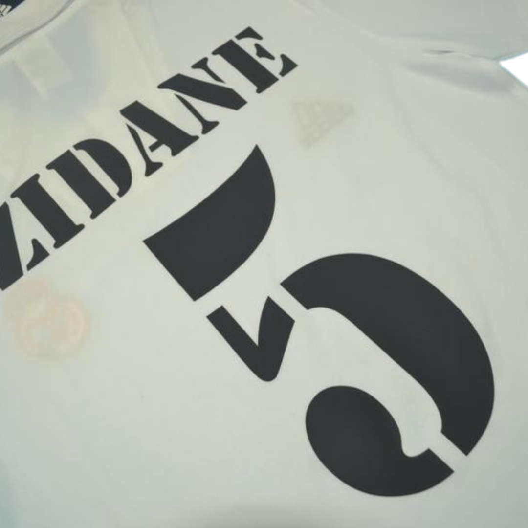 Camisa Real Madrid Home 02/03 - Versão Retrô "Zidane" Nº 5