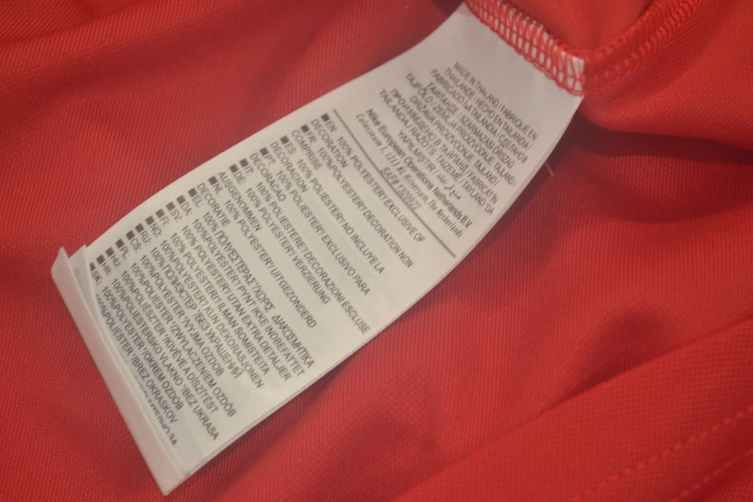 Camisa Manchester United Manga Longa 02/03 - Versão Retrô "Beckham" Nº 7