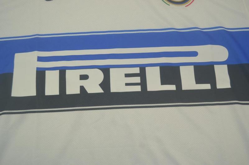 Camisa Retrô Inter de Milão Away  UCL Versão 09/10 "Eto'o" N°.9