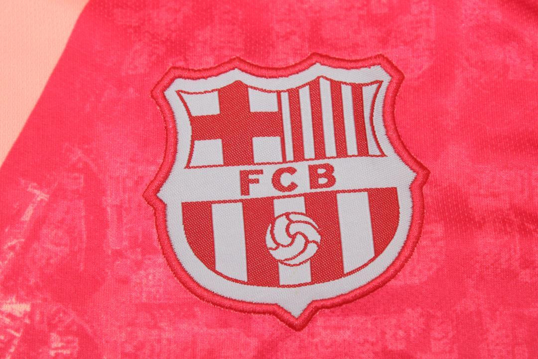 Camisa Barcelona Third Away 18/19 - Versão Retrô "Suárez" Nº 9