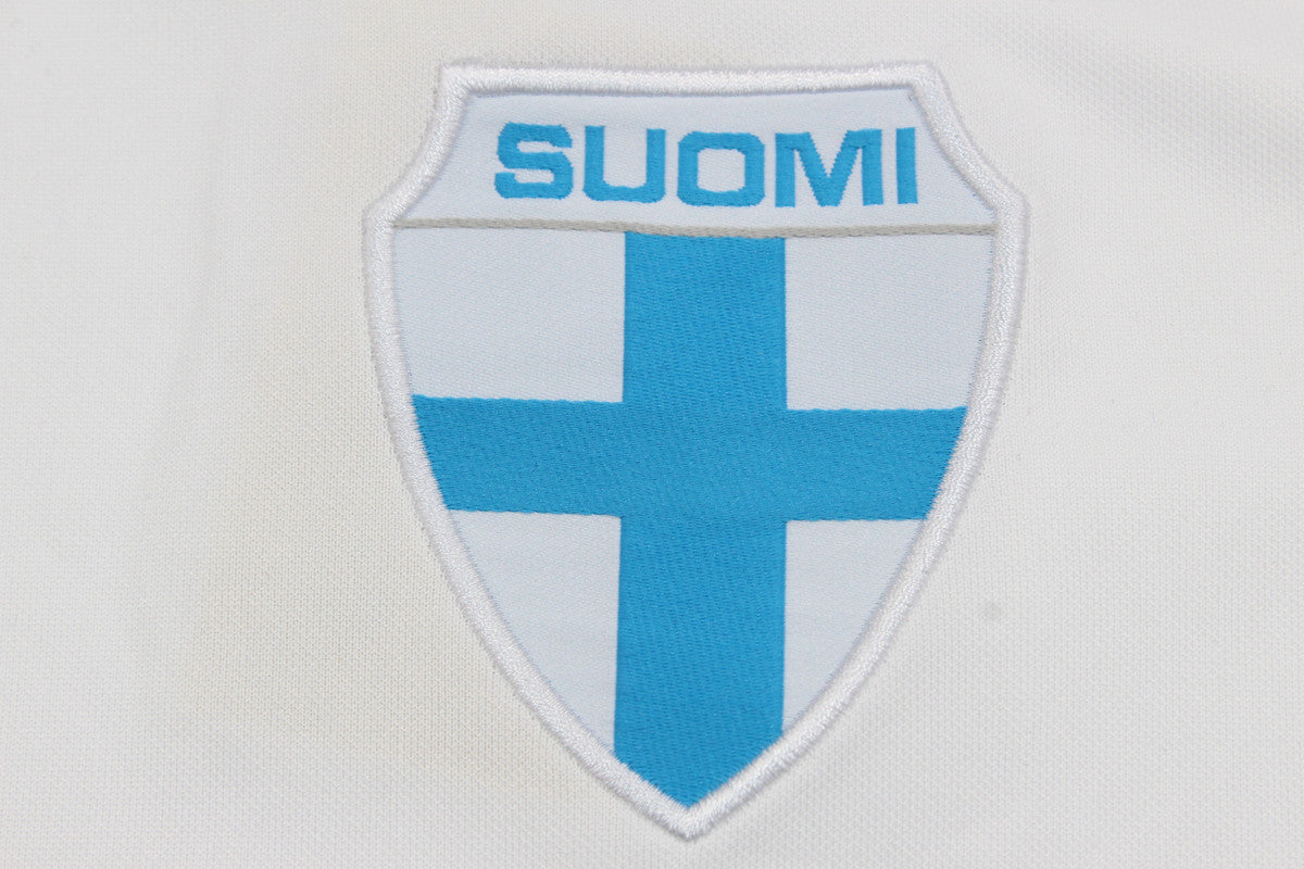 Camisa Finlândia Home 1982 - Versão Retrô