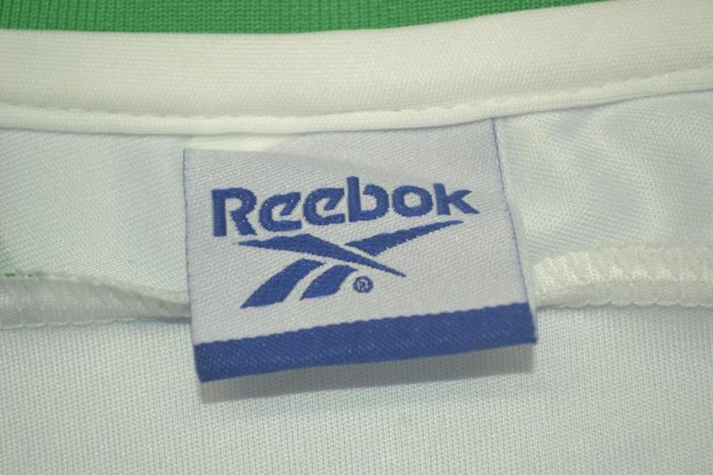 Camisa Sporting Home 02/03 - Versão Retrô "Cristiano Ronaldo" Nº 28