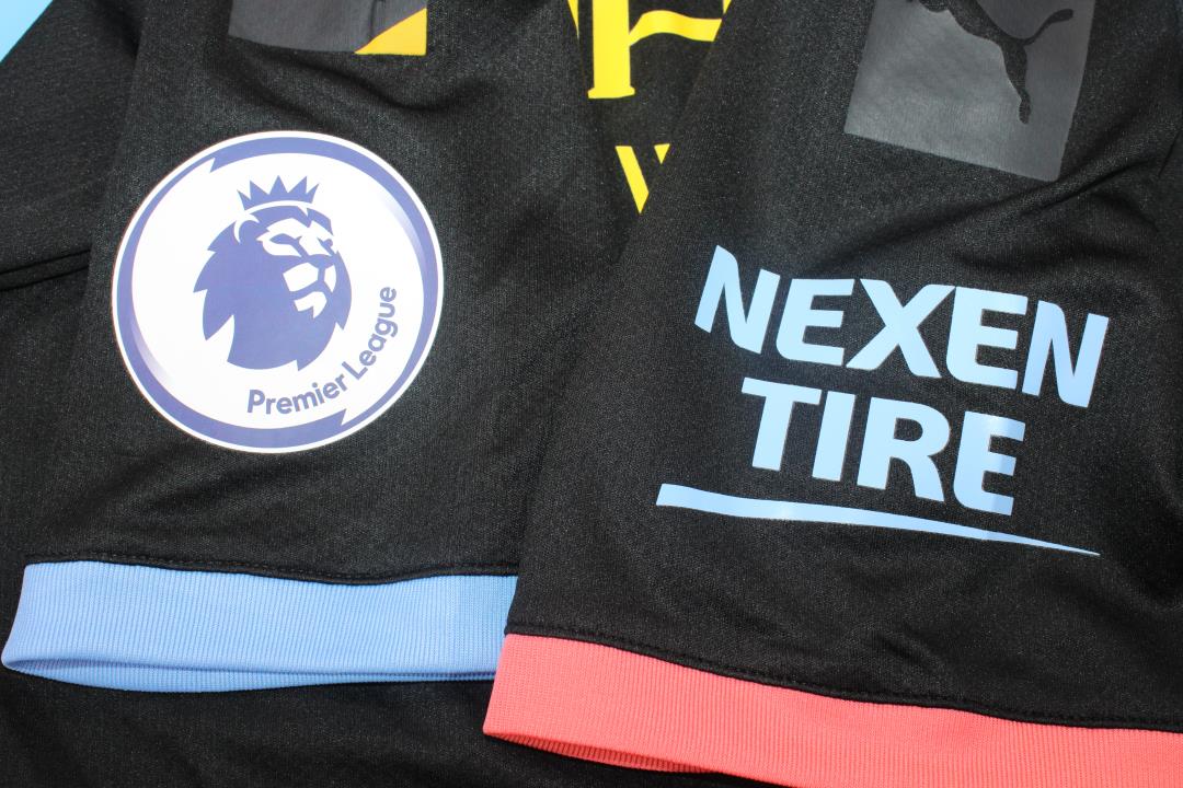 Camisa Retrô Manchester City  19/20 "Kun Aguero" Nº10