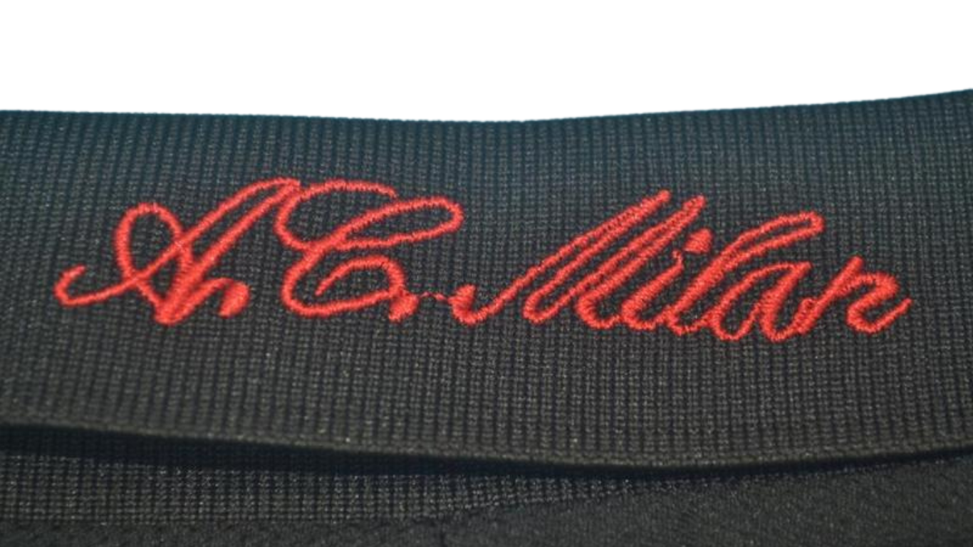 Camisa Retrô Milan Home UCL Versão 00/02 "Shevchenko" N°.7