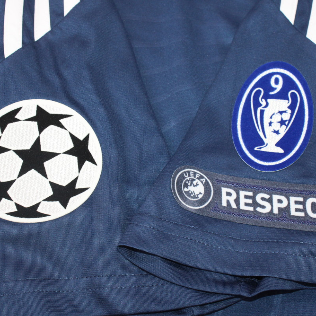 Camisa Real Madrid Away 10/11 - Versão Retrô "Cristiano Ronaldo" Nº 7