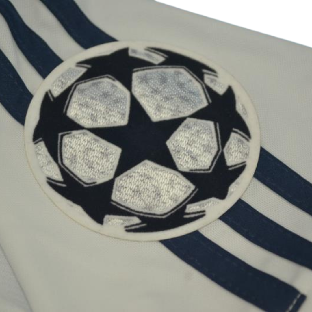 Camisa Real Madrid Home 01/02 - Versão Retrô "Zidane" Nº 5