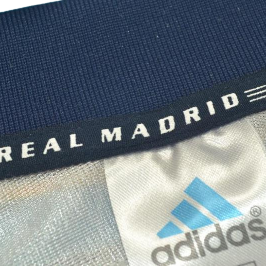 Camisa Real Madrid Home 98/00 - Versão Retrô "R.Carlos" Nº 3