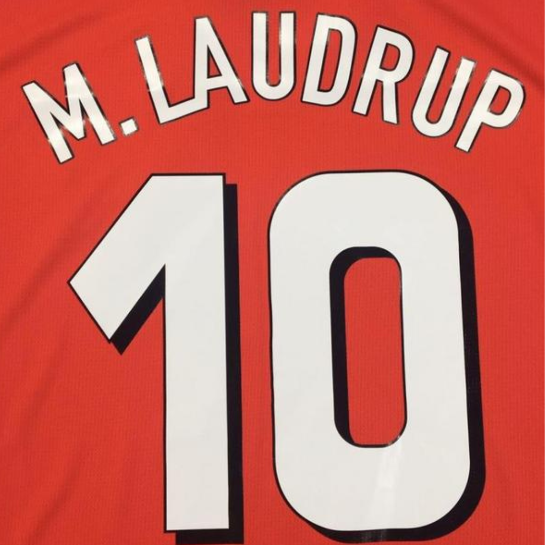 Camisa Dinamarca Home 1988 - Versão Retrô "M.Laudrup" N° 10