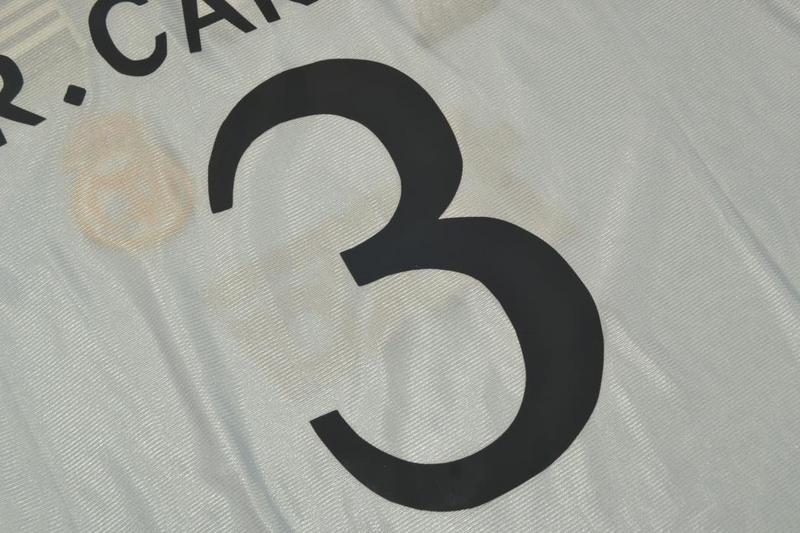 Camisa Real Madrid Home 98/00 - Versão Retrô "R.Carlos" Nº 3
