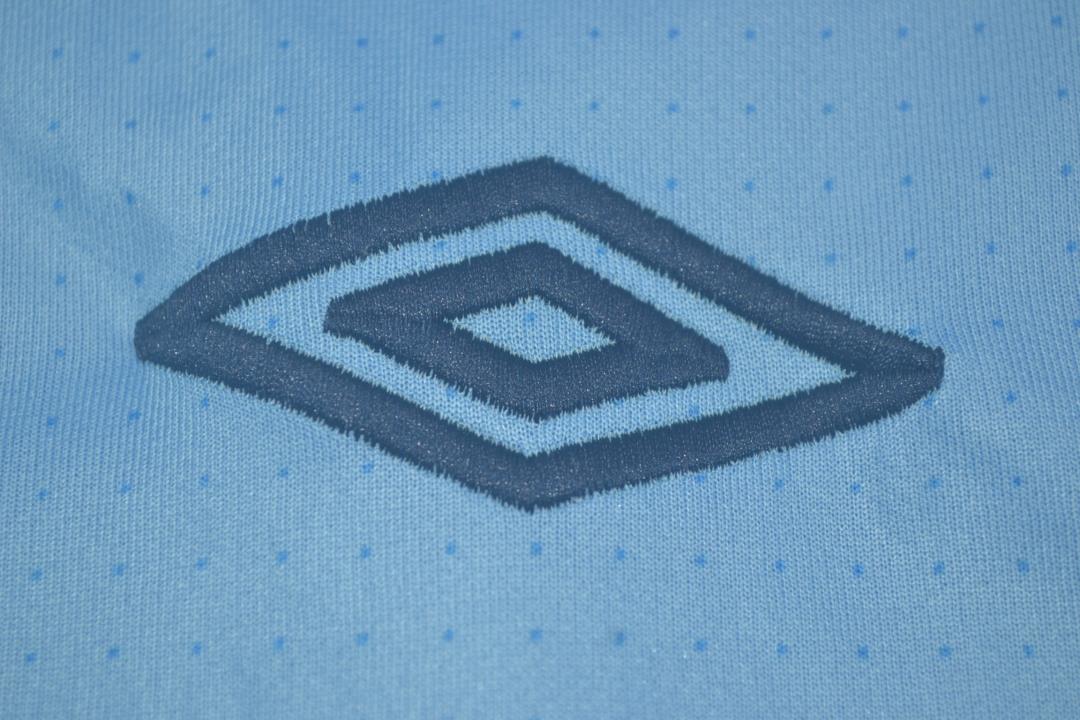 Camisa Retrô Manchester City Home 11/12 "Kun Aguero" Nº16