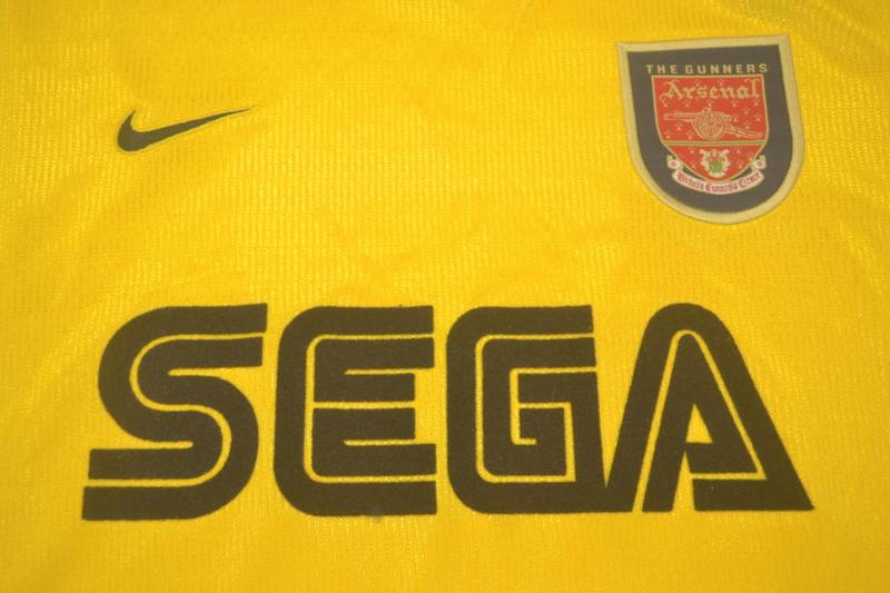 Camisa Arsenal Away 00/01 - Versão Retrô
