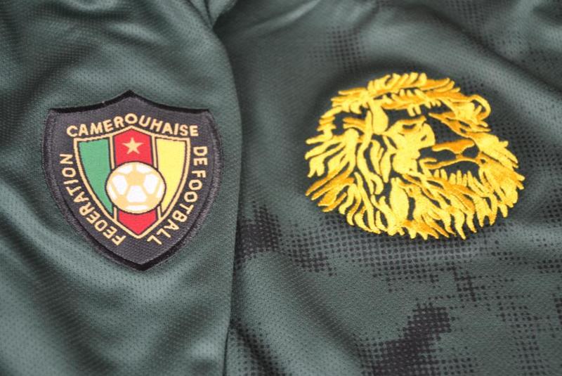 Camisa Retrô Camarões Home 2006 "Eto'o" N°.9