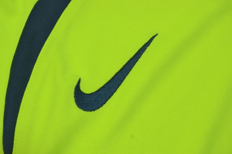Camisa Barcelona Away 05/06 - Versão Retrô "Ronaldinho" Nº 10