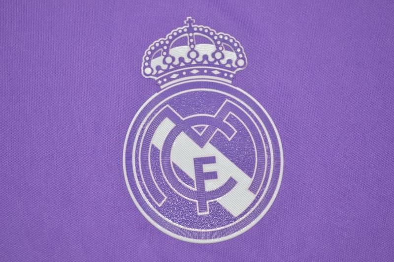 Camisa Real Madrid Away 16/17 - Versão Retrô "Cristiano Ronaldo" Nº 7