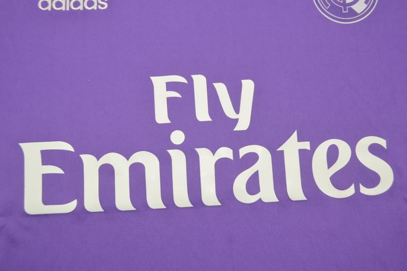 Camisa Real Madrid Away 16/17 - Versão Retrô "James" Nº 10
