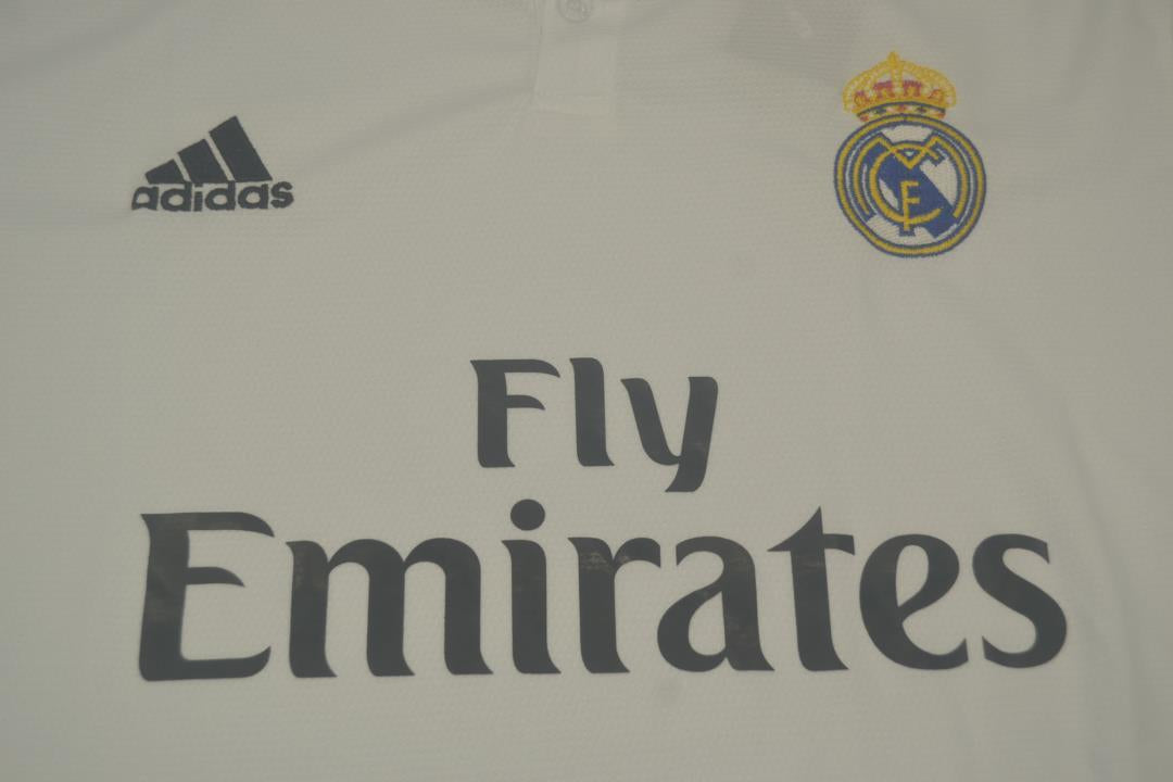 Camisa Real Madrid Home 18/19 - Versão Retrô "Victor Hugo" Nº 7
