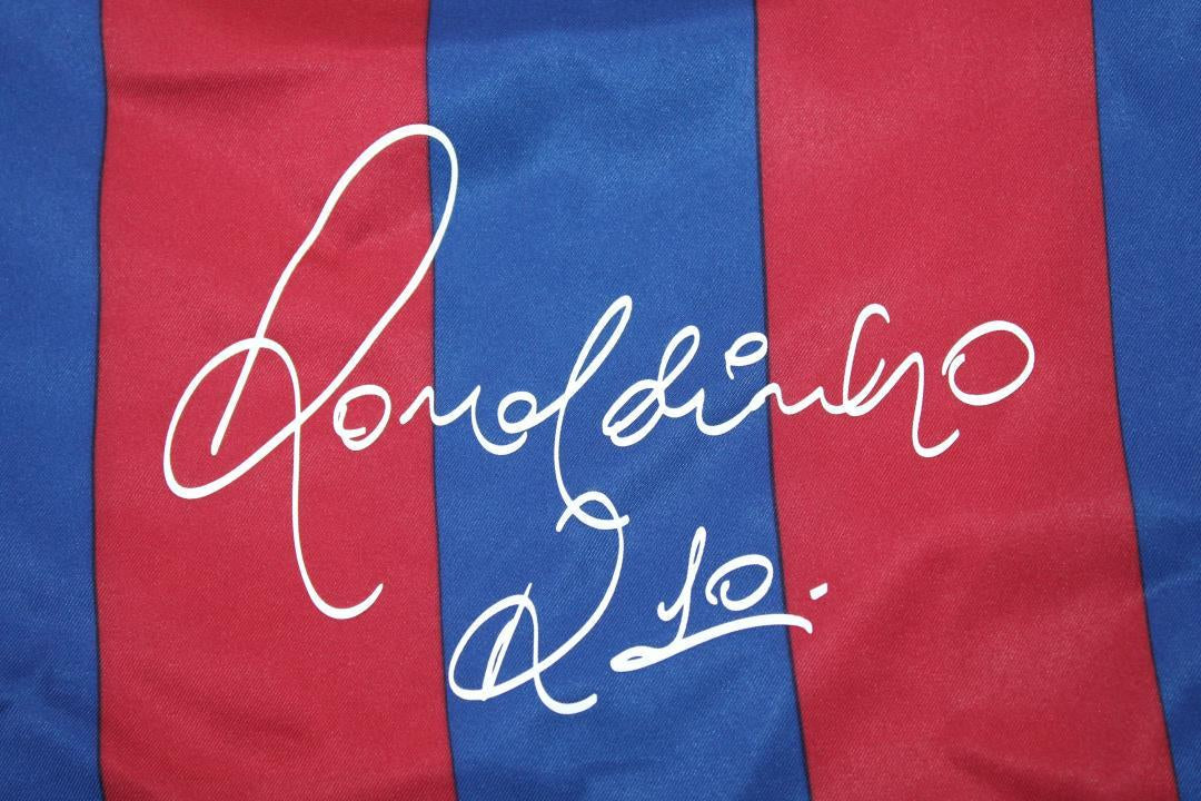 Camisa Barcelona Manga Longa 05/06 - Versão Retrô "Eto'o" Nº 9