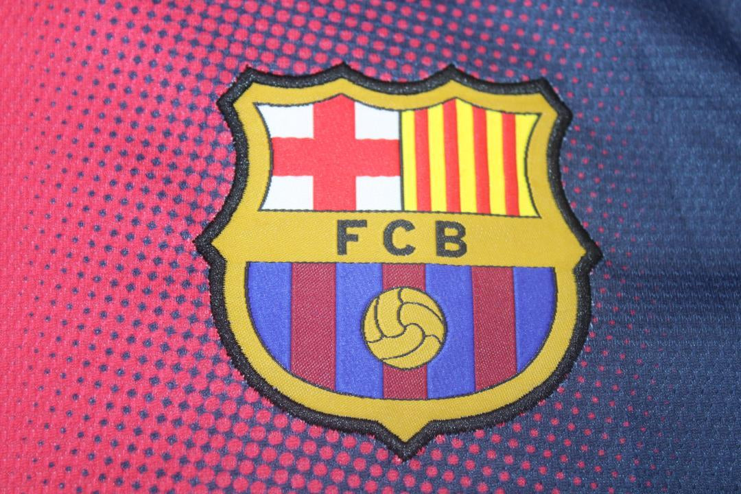 Camisa Barcelona Home 12/13 - Versão Retrô "A.Iniesta" Nº 8