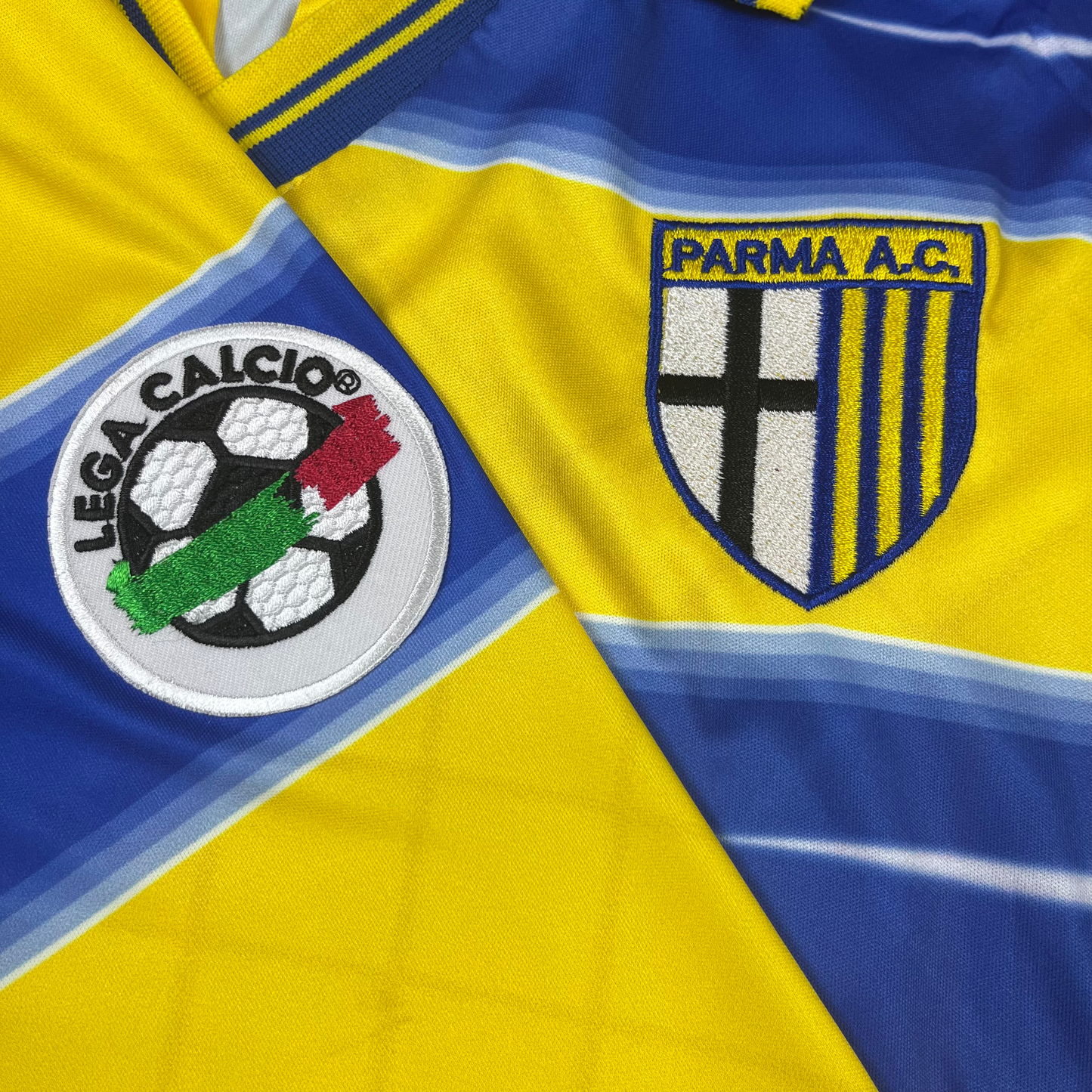 Camisa Parma Calcio Manga Longa 98/99 - Versão Retrô "Crespo" Nº 9