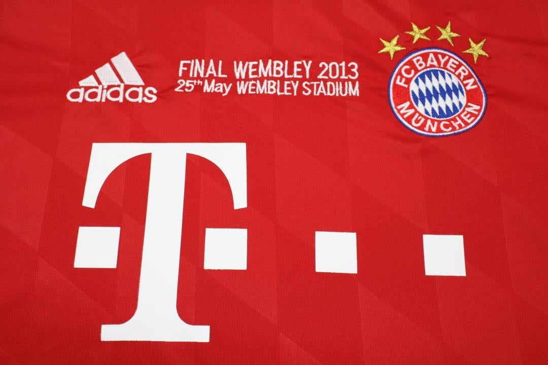 Camisa Bayern de Munique Home 13/14 - Versão Retrô "Beckenbauer" N° 27