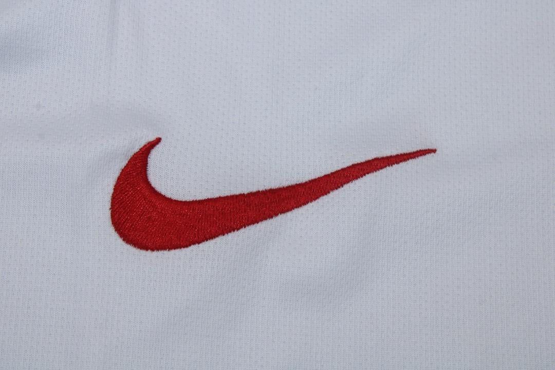 Camisa Polônia Copa do Mundo Home 2018 - Versão Retrô "Lewandowski" N° 9