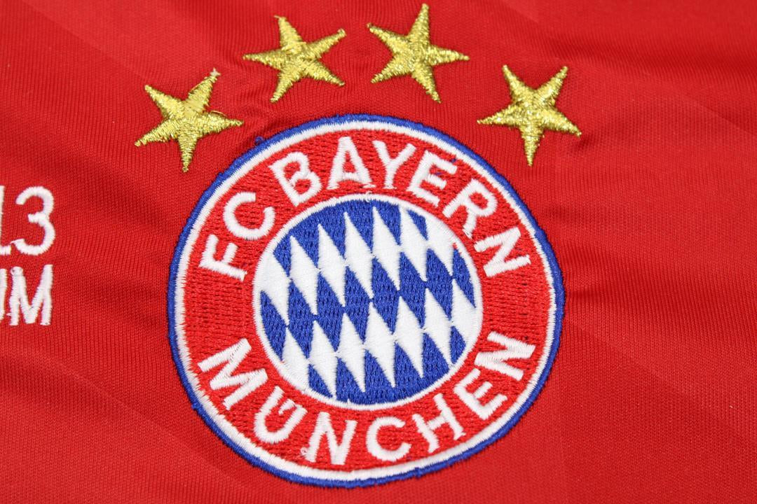 Camisa Bayern de Munique Home 13/14 - Versão Retrô "Alaba" N° 27