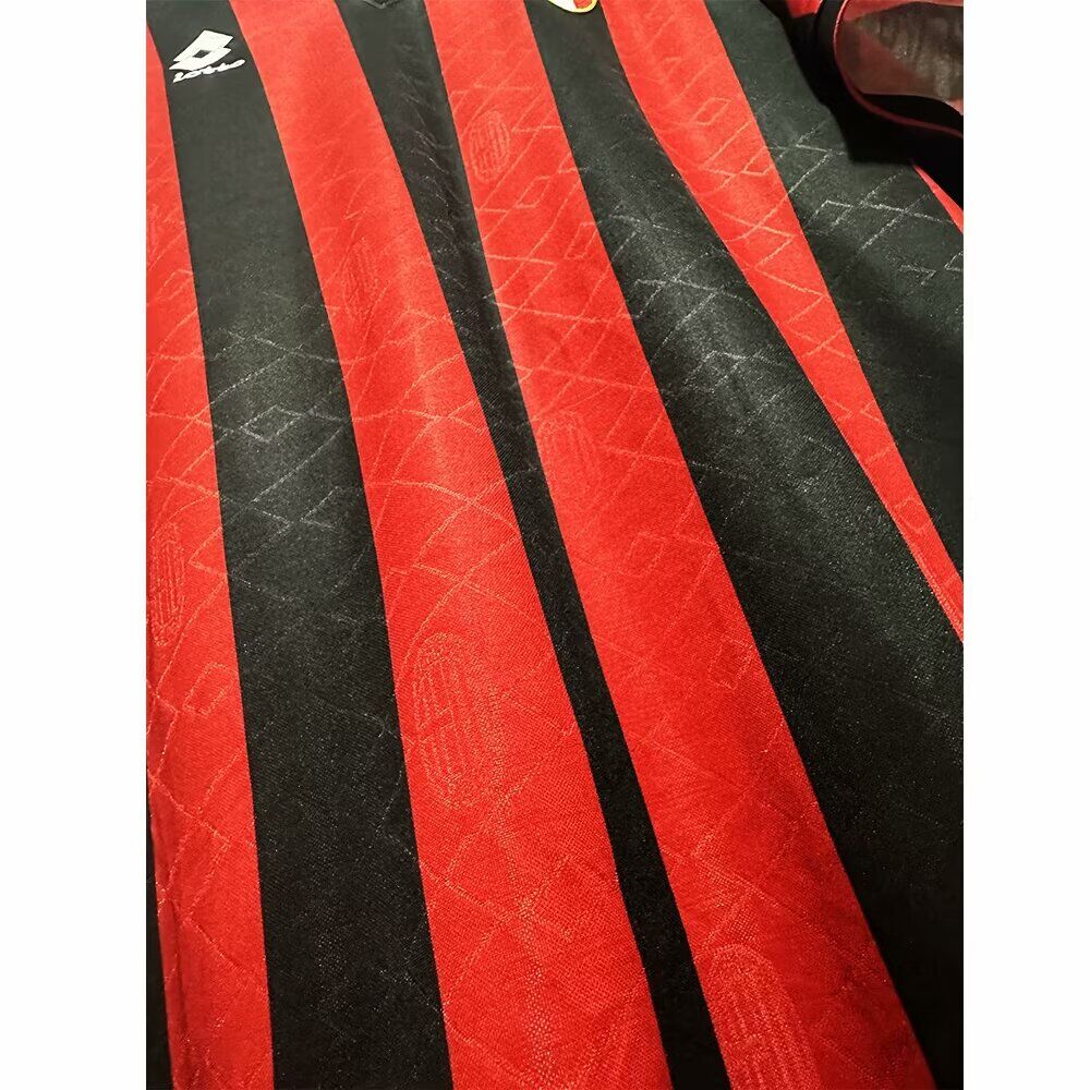 Camisa Retrô Milan Home UCL Final 93/94
