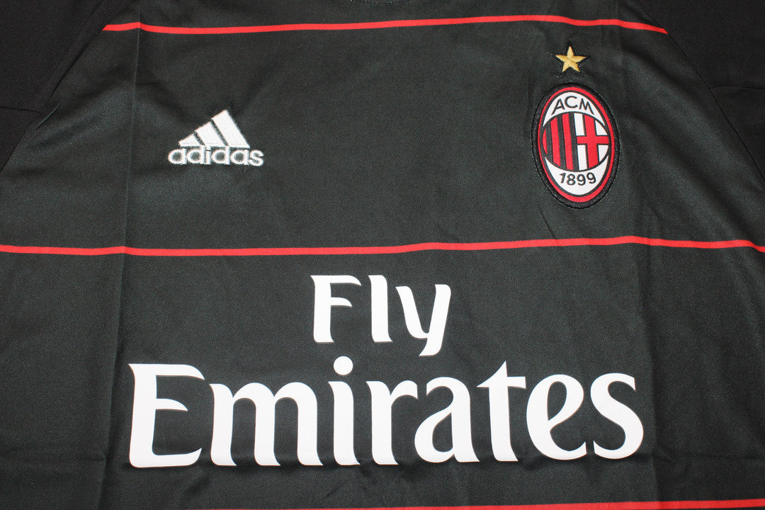 Camisa Retrô Milan Third 10/11