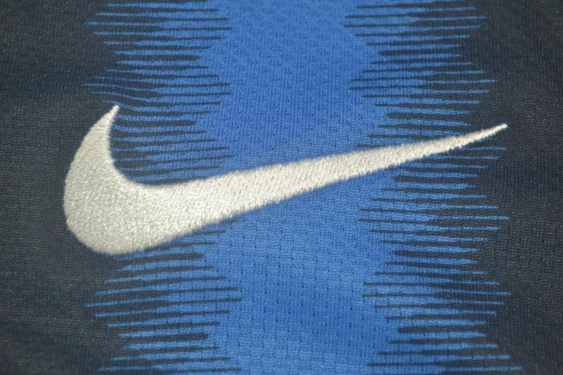 Camisa Retrô Inter de Milão Home Camisa Retrô  Word Cup Versão 10/11