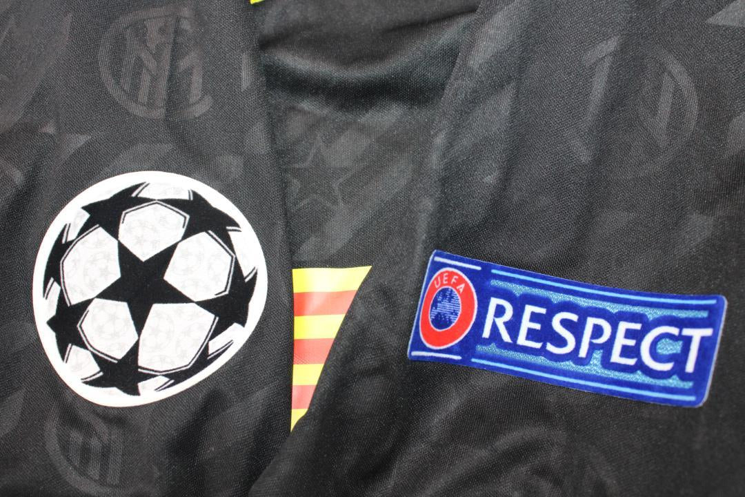 Camisa Retrô Inter de Milão Third  UCL Versão 19/20 "Barella" N°.23