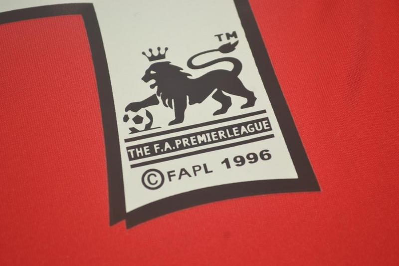 Camisa Arsenal Home 04/05 - Versão Retrô
